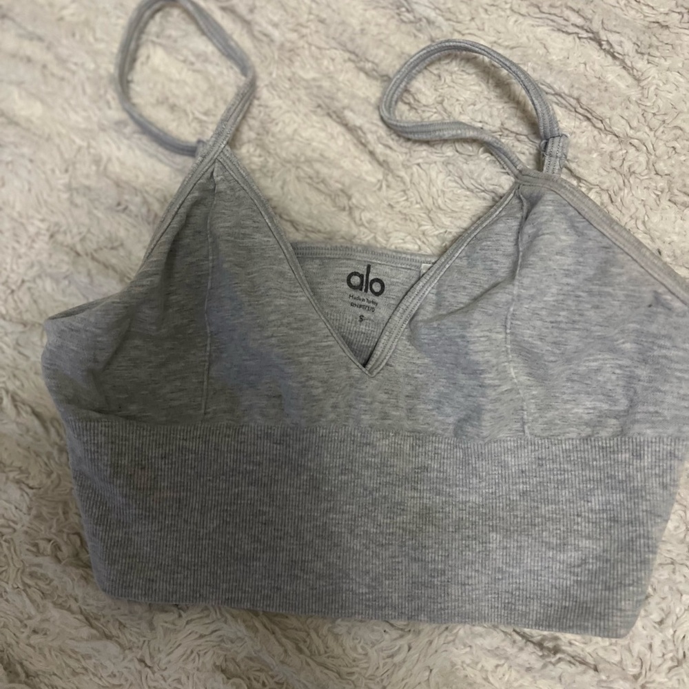 ALO Yoga Light Gray Sports Bra